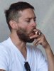 3Tobey_Maguire_smoking cigar.JPG